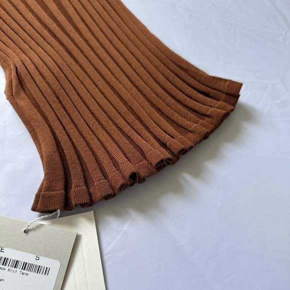LVIR Brown Turtleneck Rayon Tank Top Size Small SSENSE - Picture 6 of 10